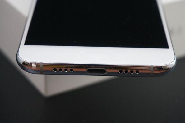 小米6的经典延续，探索小米6耳机孔的独特魅力与时代意义